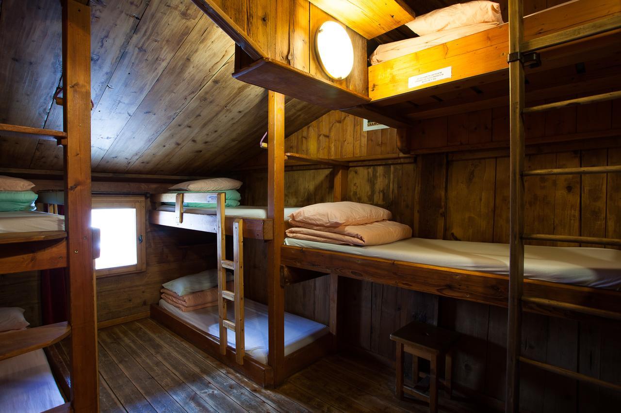 Auberge La Boerne Chamonix Bagian luar foto