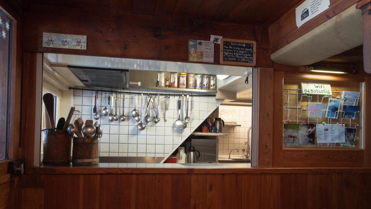 Auberge La Boerne Chamonix Bagian luar foto